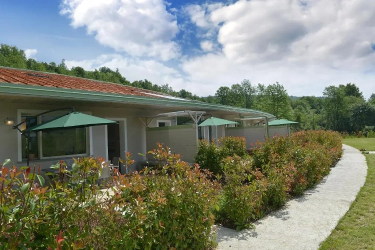 3 Bedrooms Cottage