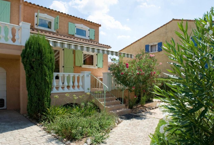 3 Bedrooms Double Villa