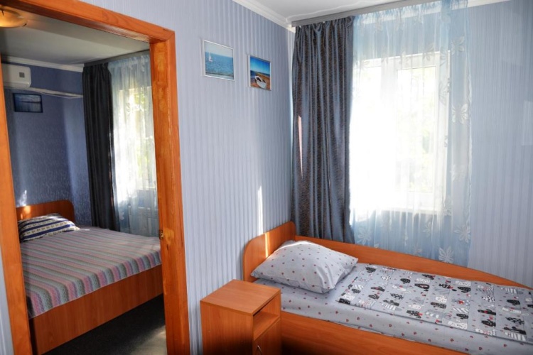 Superior Triple room
