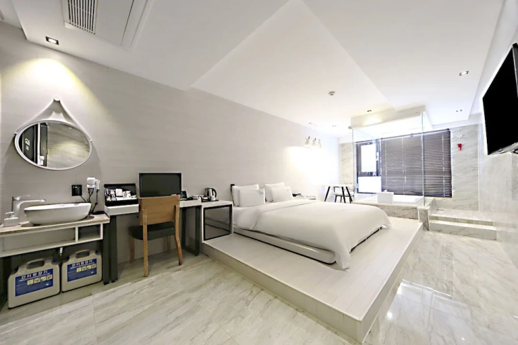 Premium room