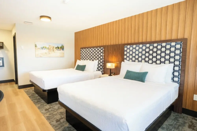 Classic Quadruple room