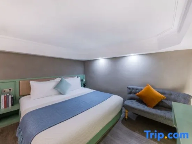 Quadruple Family Duplex Suite