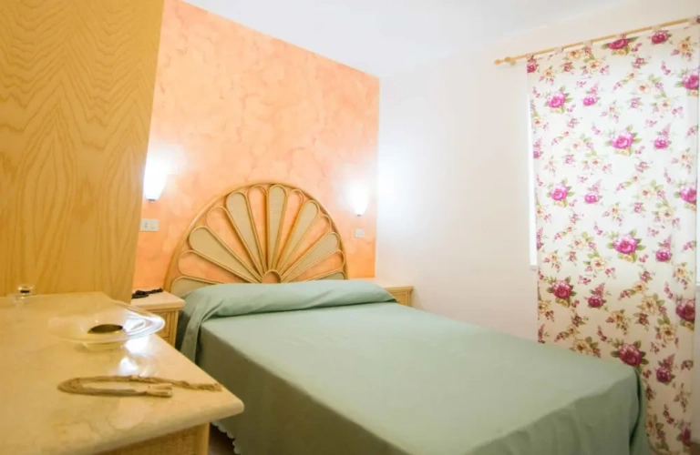 3 Bedrooms Standard Family room beachfront