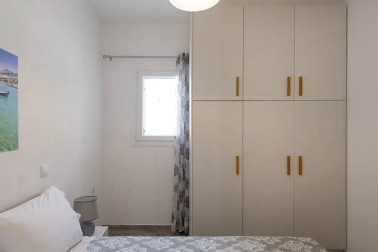 Parikia's Sunlight 2bedroom House