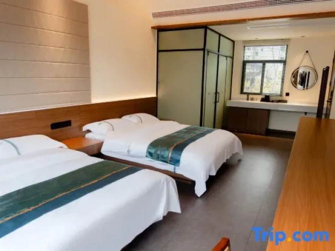 Comfort Twin room with river view