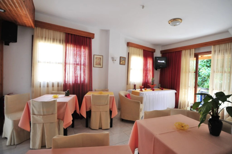 Sama Hotel