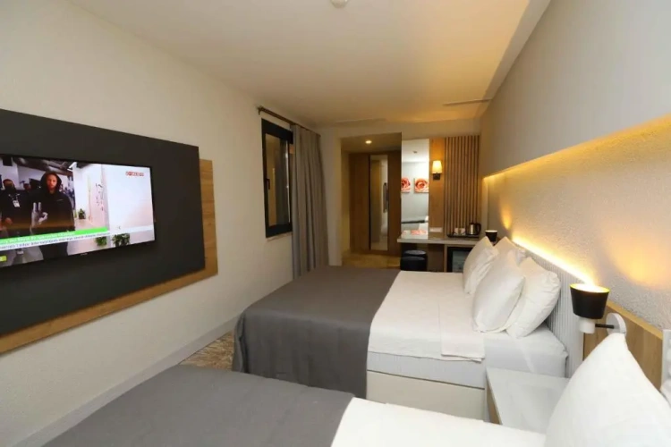 Deluxe Triple room