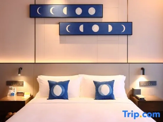 Standard Double room with river view