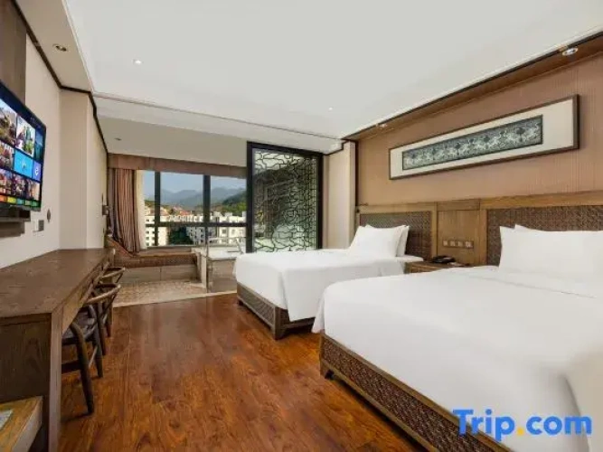 Standard Twin Family room