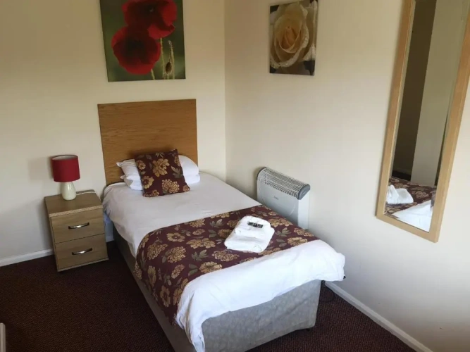 Standard Single room