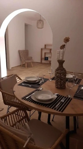 2 Bedrooms Cottage with balcony
