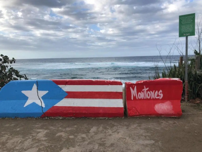 Montones Beach Studio B-3