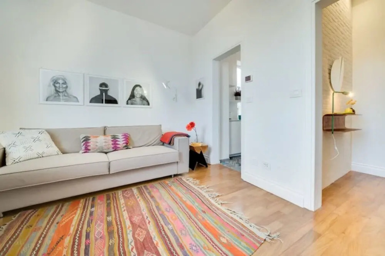 Beautiful Designer Flat Close to Pantheon, Serviced by Hostmaker