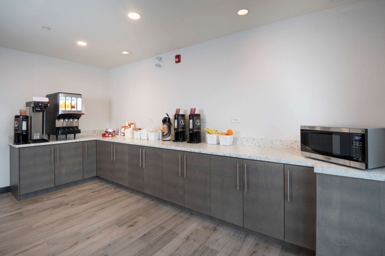 Comfort Inn & Suites photo 22