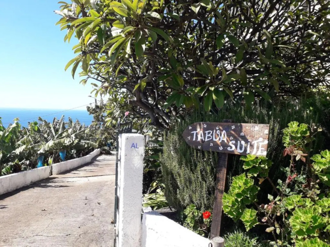 Tabua Village Adventure Room #6 with Ocean View