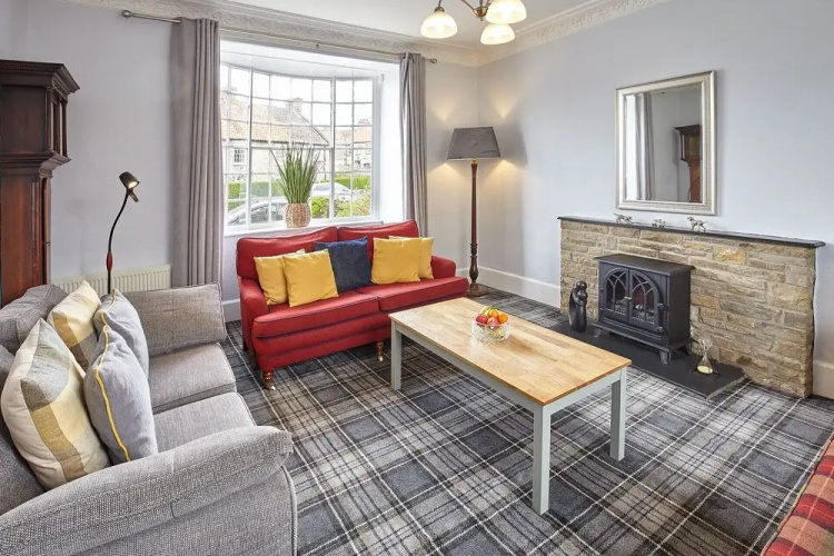 Host Stay Buckingham Square