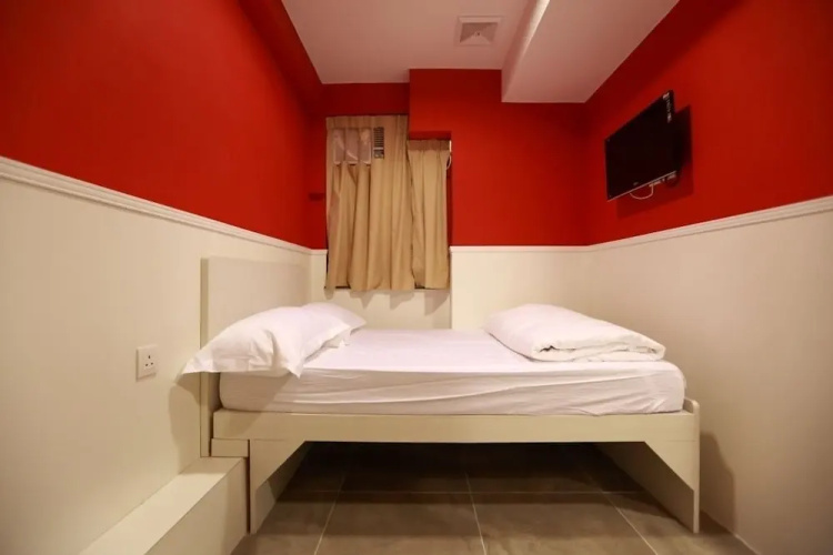 ColorZ Hostel