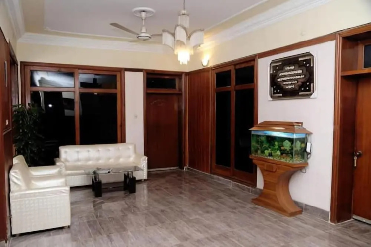 Hotel Aarsh Palace