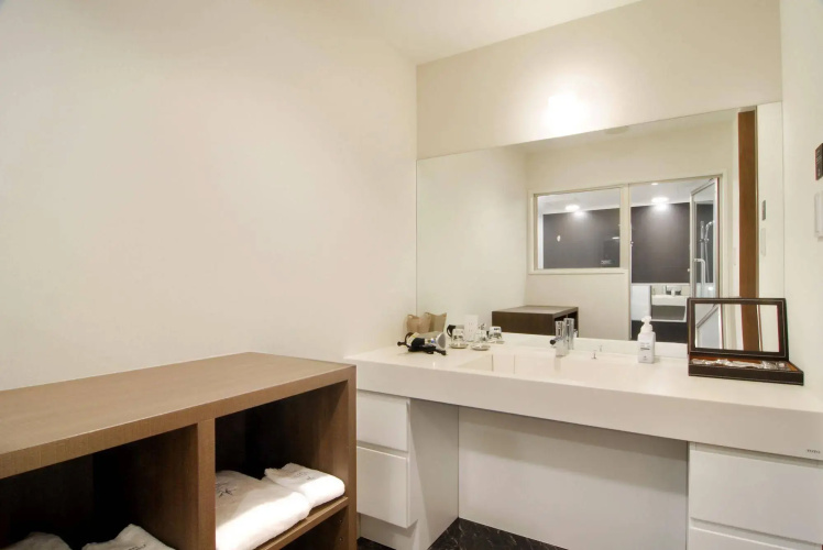 Band Hotel Hakata