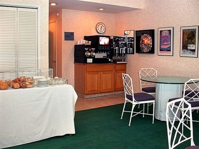 Grosvenor Suites