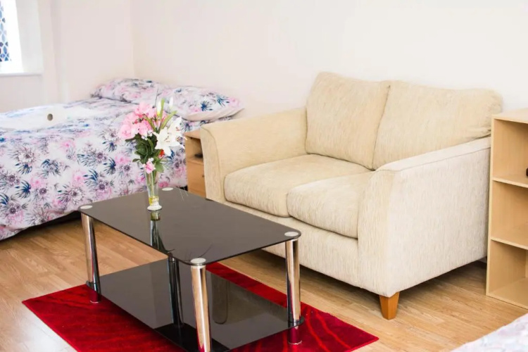 Queen Guest house