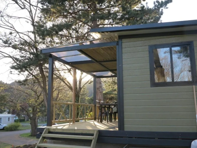 2 Bedrooms Chalet