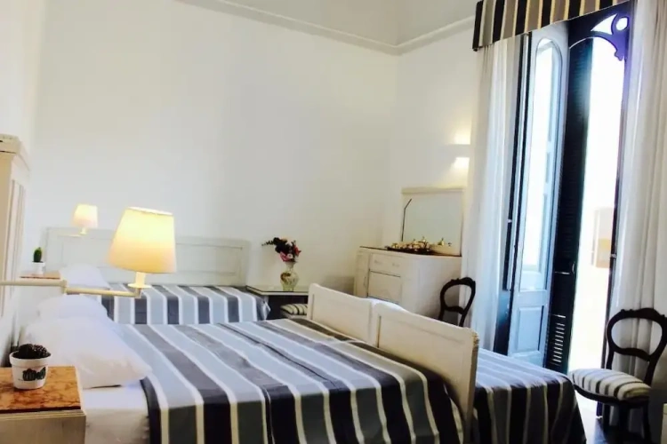 Standard Quadruple room with balcony