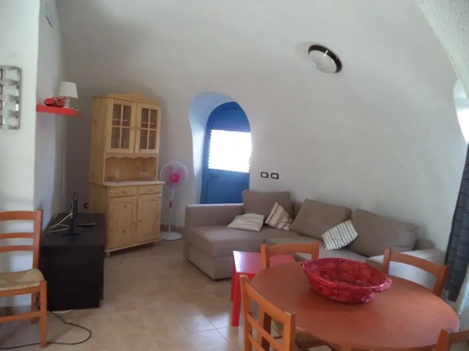 2 Bedrooms Bungalow