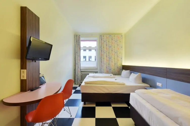 1 Bedroom Standard Triple room