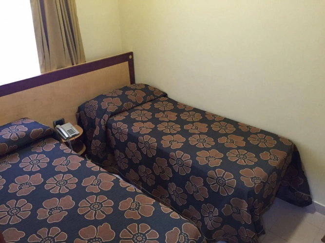Piccadilly Suites and Rooms