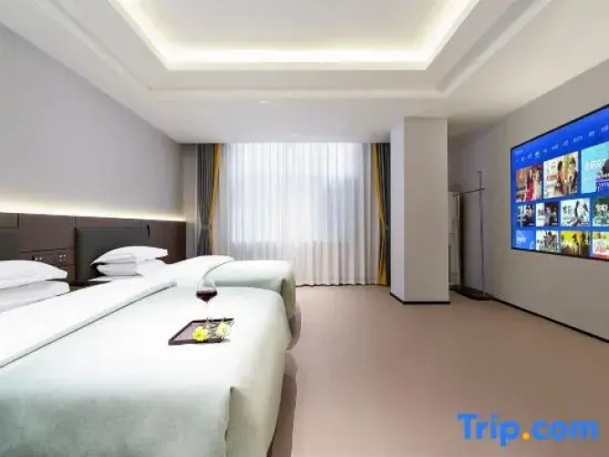 Standard Double room with view