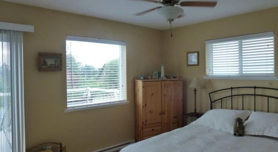 Beachway Vacation Rental and B&B Suites