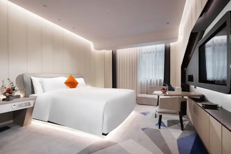 K · International Hotel
