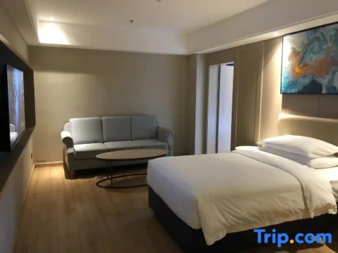 Premier Suite
