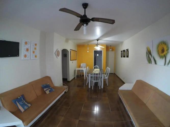 3 Bedrooms Apartment