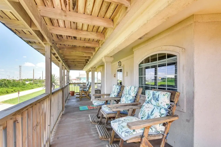 Intracoastal Views & Deck: Surfside Beach Home
