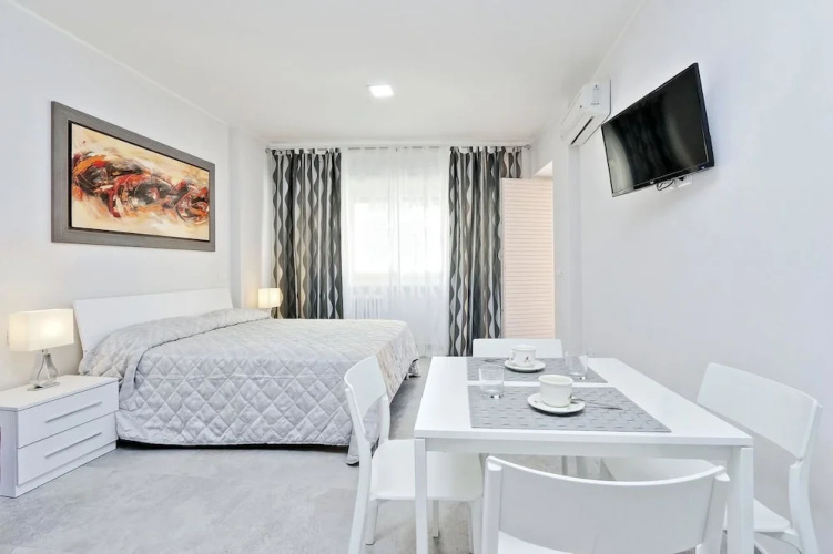 Valery's Home