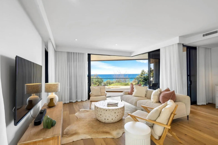 Coolum First Bay 121