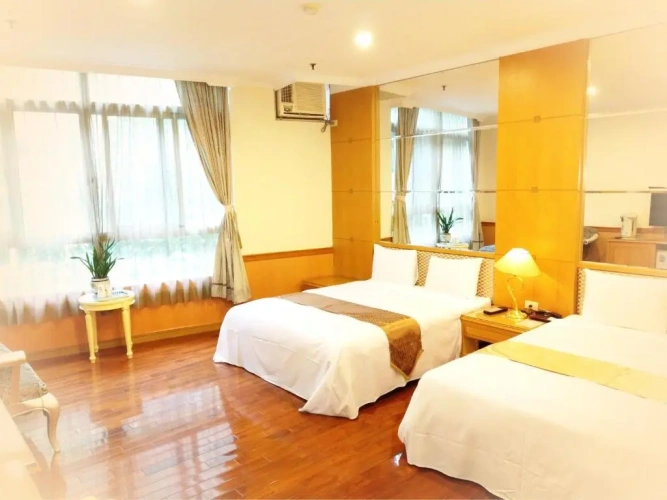 Standard Double room with view