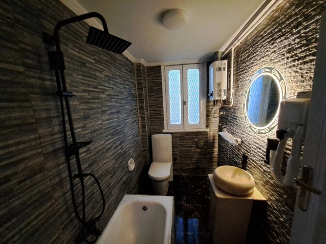 Downtown Family Suites