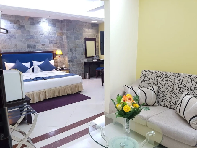 Standard Double Suite