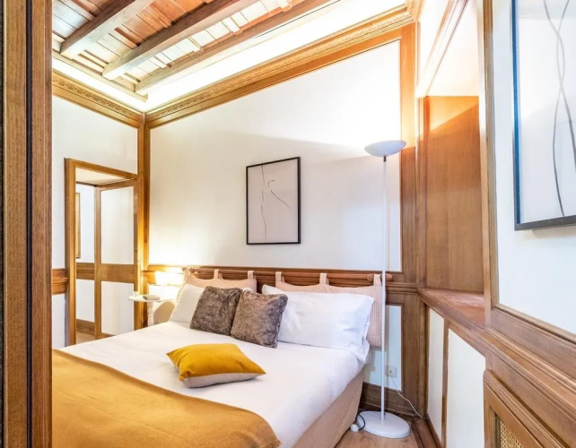 Spanish Steps Suite