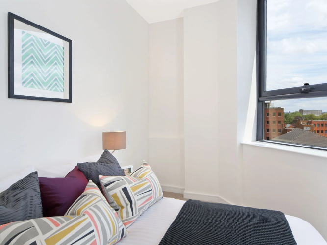 The Hub Harrow