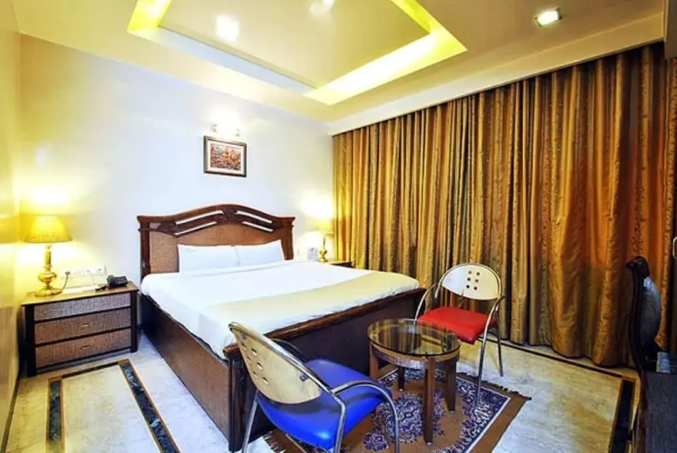 Hotel Zeeras