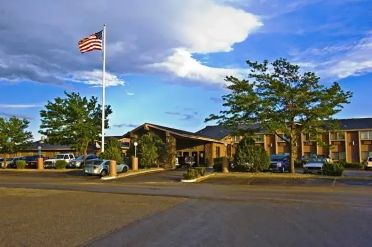 Super 8 Evansville