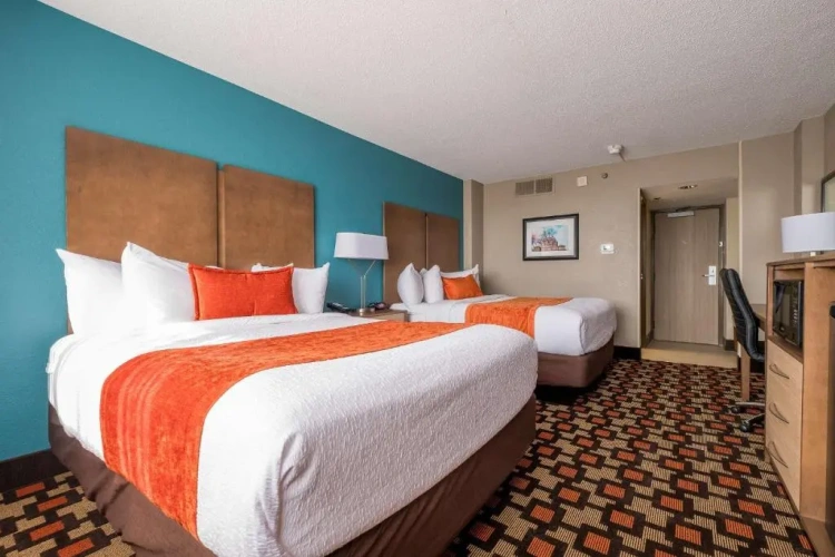 Standard Quadruple room