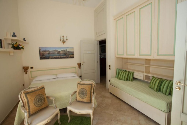 Standard Double room with view
