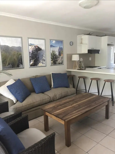 20 River Club Villas
