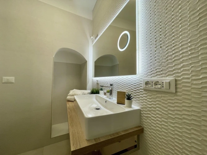 Standard Double Basement room