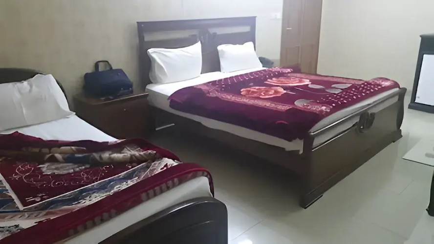 Coral Lodge